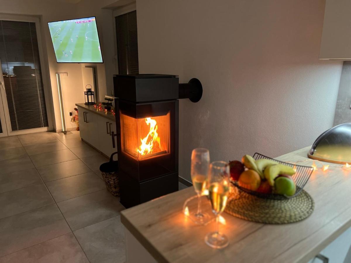 Hauslipno Bungalov Na Lipne 리프노나드비타보브 외부 사진